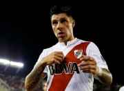 问鼎游戏-包含雪域金雕队对阵海滨雷霆队，篮球半决赛读秒绝平，门将神扑救主——重拾自信的夜晚的词条