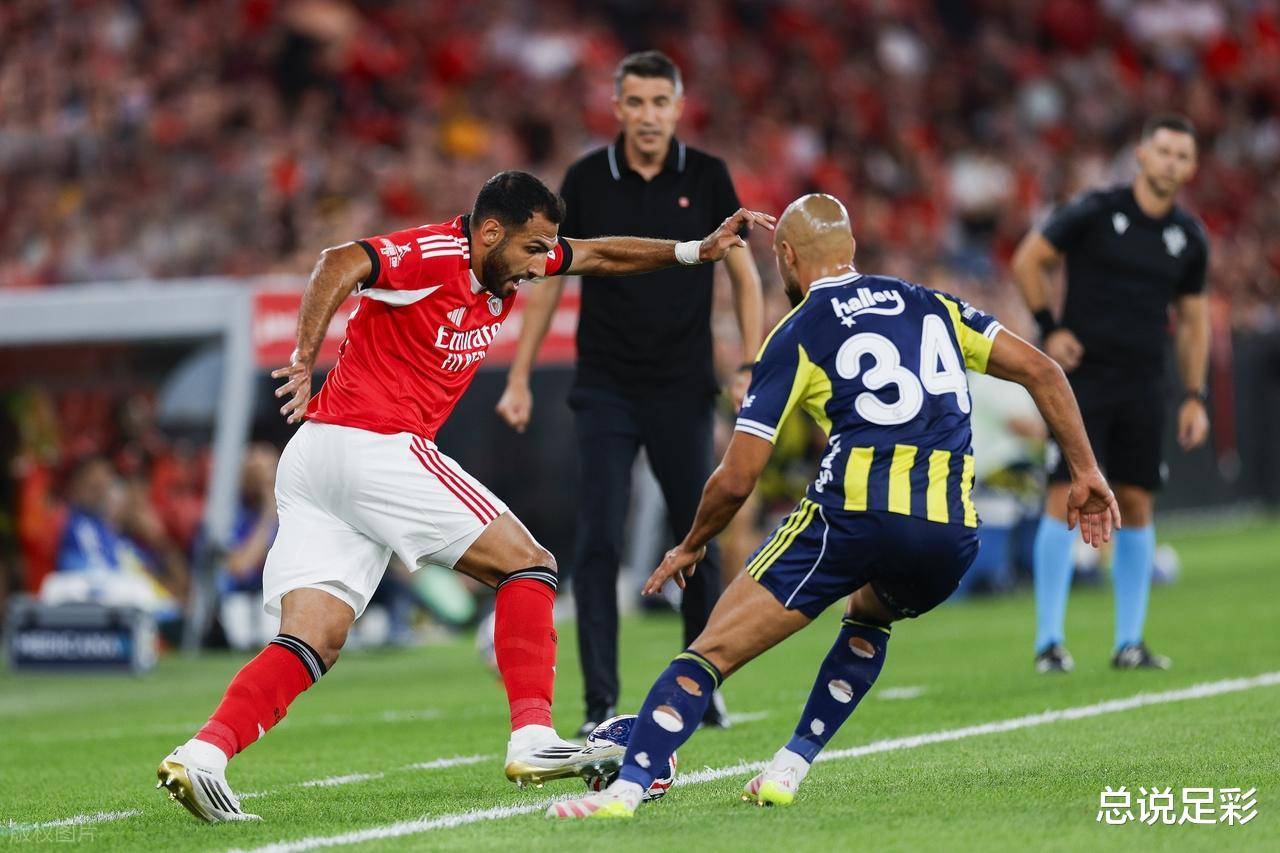 转会期本菲卡备战CBA季后赛；战术微调细节曝光；底气十足；球队文化再被提及(本菲卡vs奥克兰城比赛分析)