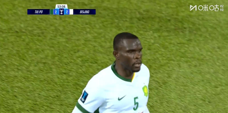 做错事被罚坐三角凳 做错事被罚坐三角凳