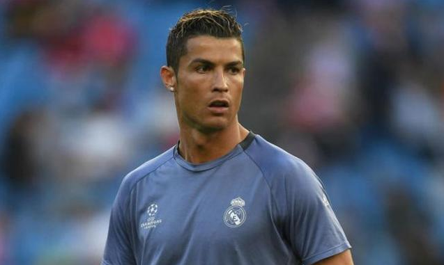 包含C罗巅峰对决，大坂直美与70激战DWG分钟，关键助攻胜负难料！的词条